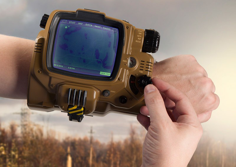 Illustration for article titled No encontrarás una réplica funcional del Pip-Boy de Fallout 4 más perfecta que esta